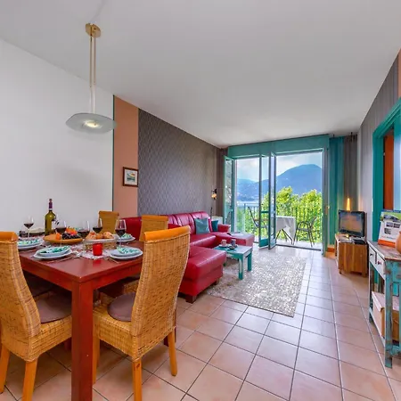 Mit Seeblick Auf Den Luganersee شقة