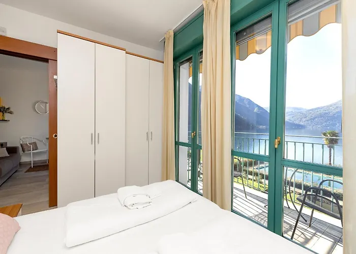 Apartmán Mit Seeblick Auf Den Luganersee